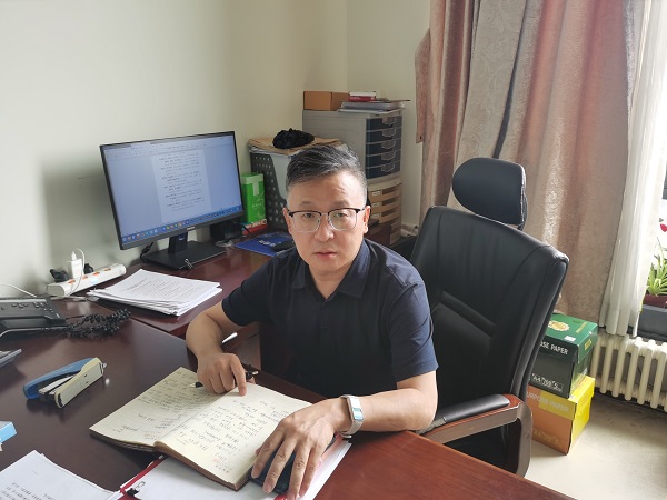 07工作照600 07工作照600