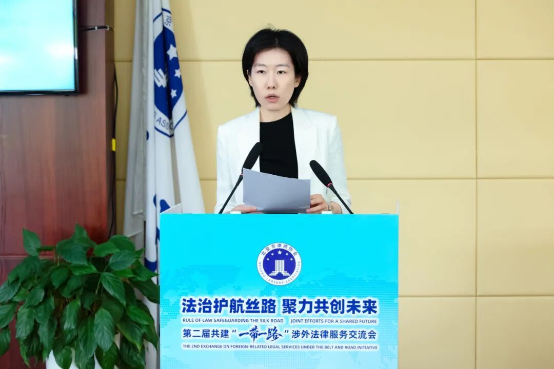 9 9