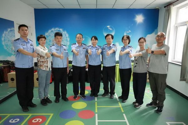 4_调整大小 4_调整大小